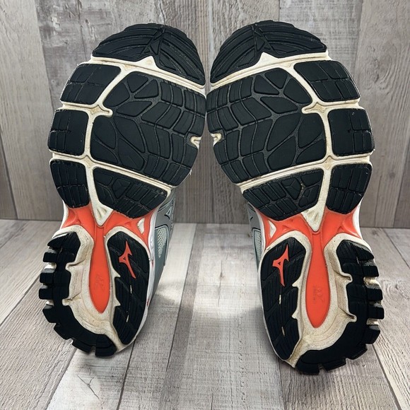 Mizuno Wave Inspire 15 Women's Running Shoes Sky Gray Silver Size 8.5 J1GD194403 - Picture 13 of 14